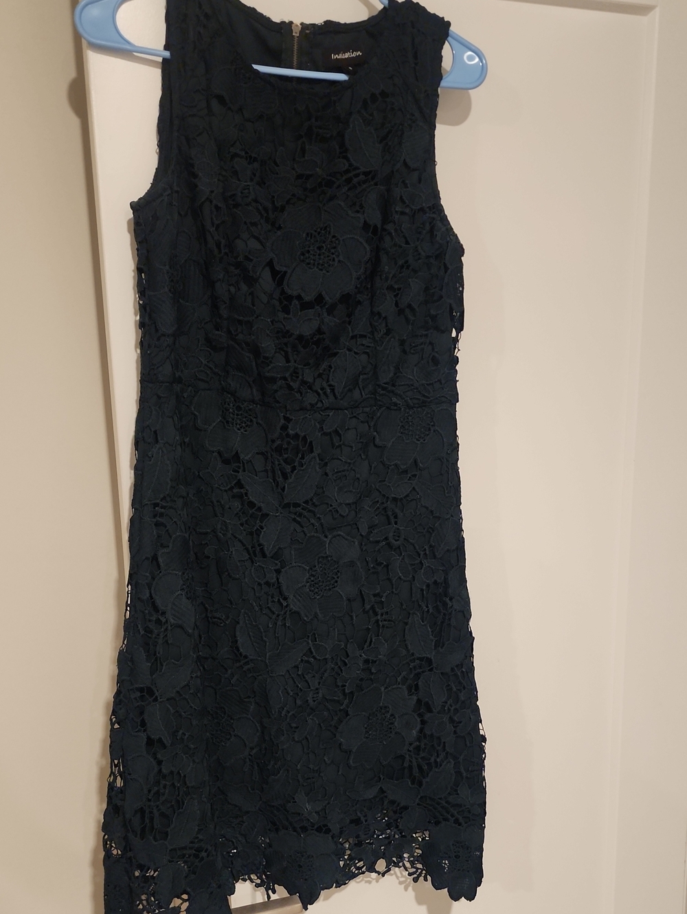Sleeveless Dark GREEN Floral Lace Dress  Size 8 Indication by Ennji